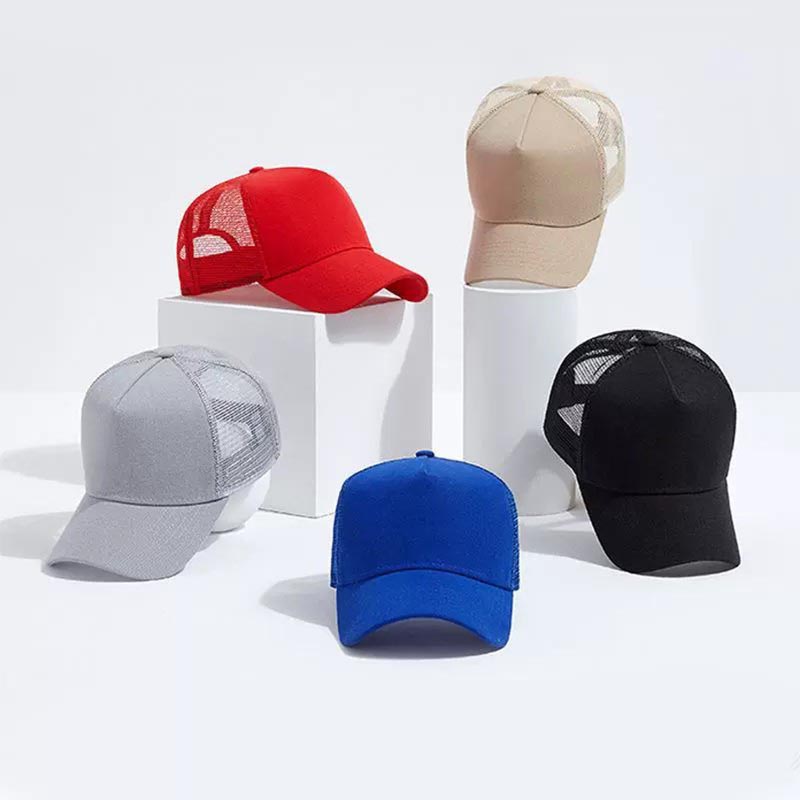 Cappelli da camioner colorati